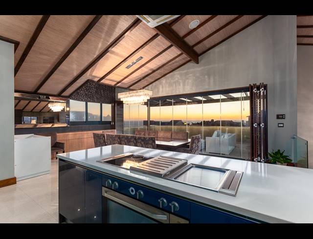 4 BEDROOM HOUSE TO LET IN BLOUBERGSTRAND